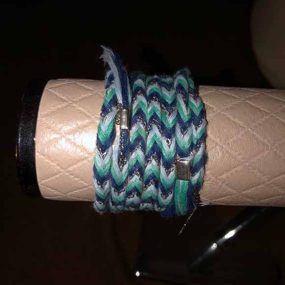 BCBG woven wrap bracelet - Picture 2 of 6